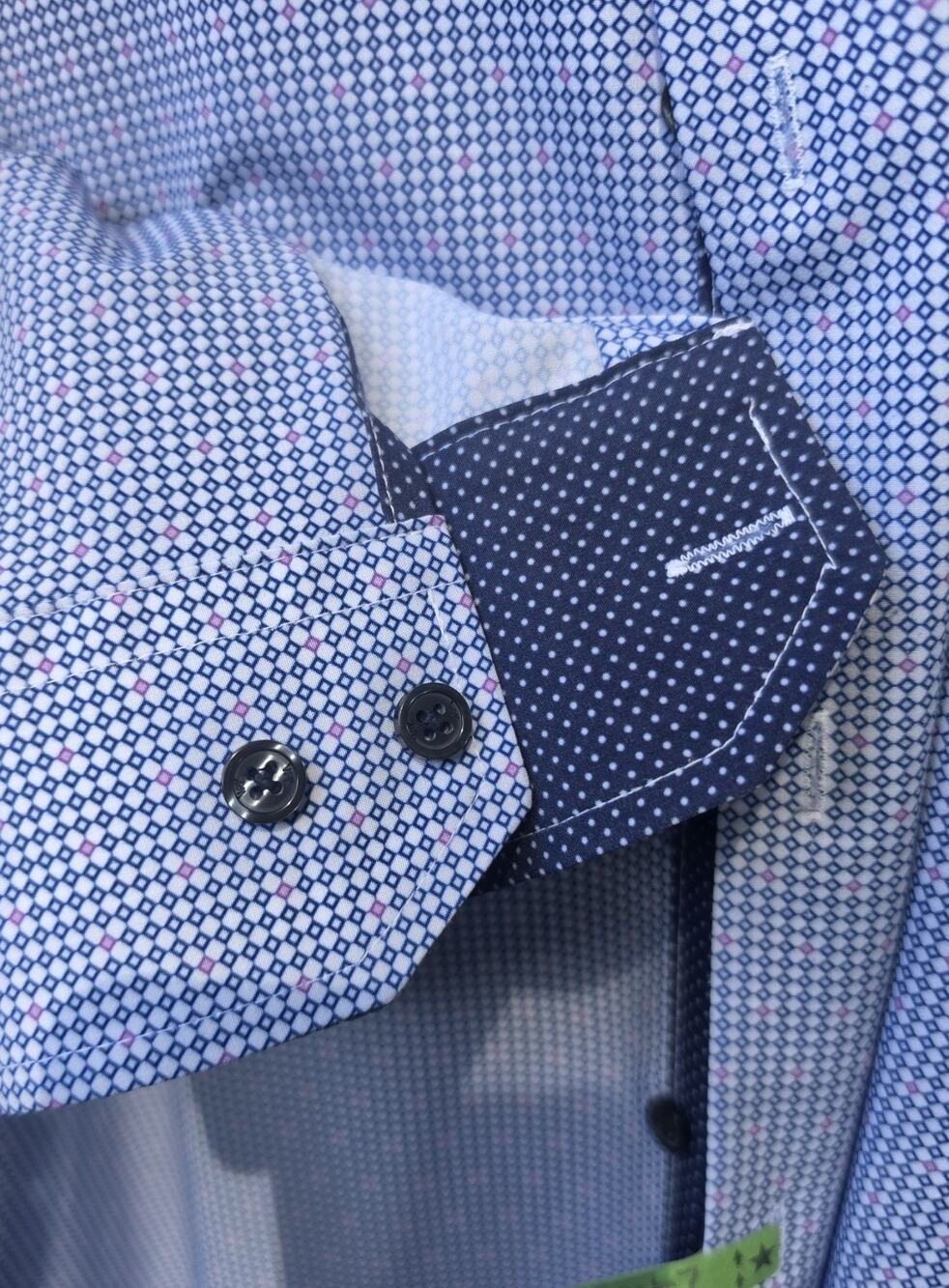 WRK 4-Way Stretch Geometric Dress Shirt Button Up Blue/White/Pink 18 34/35